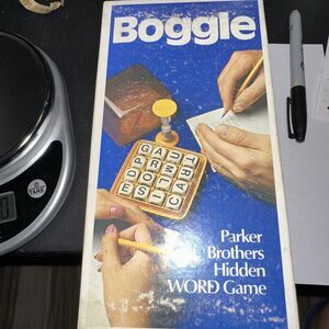 vintage BOGGLE Hidden Word Game 1976 Parker Brothers missing yellow tray holder